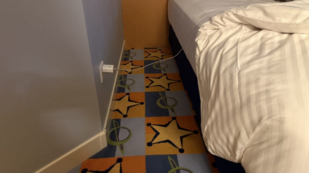 客室の様子(コンセント)